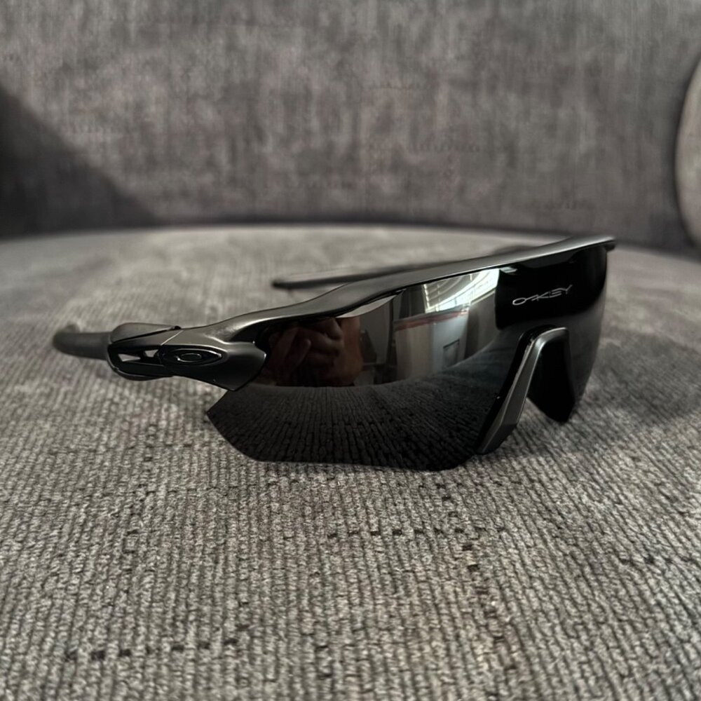 Oakley Radar EV PRIZM Polarized OO9208 Black Frame